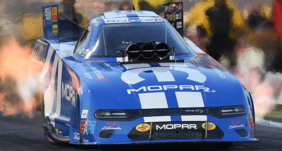 Mopar<sub>&reg;</sub> Dodge//SRT<sup>&reg;</sup> Funny Cars Seeded 1-2 for First Race Day of 2020 NHRA Season