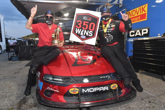 Hagan Drives Redeye Funny Car to Don Schumacher Racing’s Milestone 350th Win in Q3 Rescheduled Summernationals Final; Johnson Jr. Earns Top Spot in NHRA U.S. Nationals Qualifying