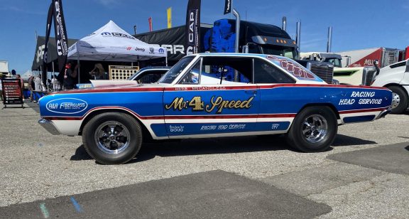 Factory Stock Shows Off at NHRA U.S. Nationals