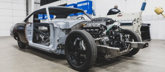 The Hellephant Is Creating HEMI<sup>&reg;</sup> Insanity Everywhere