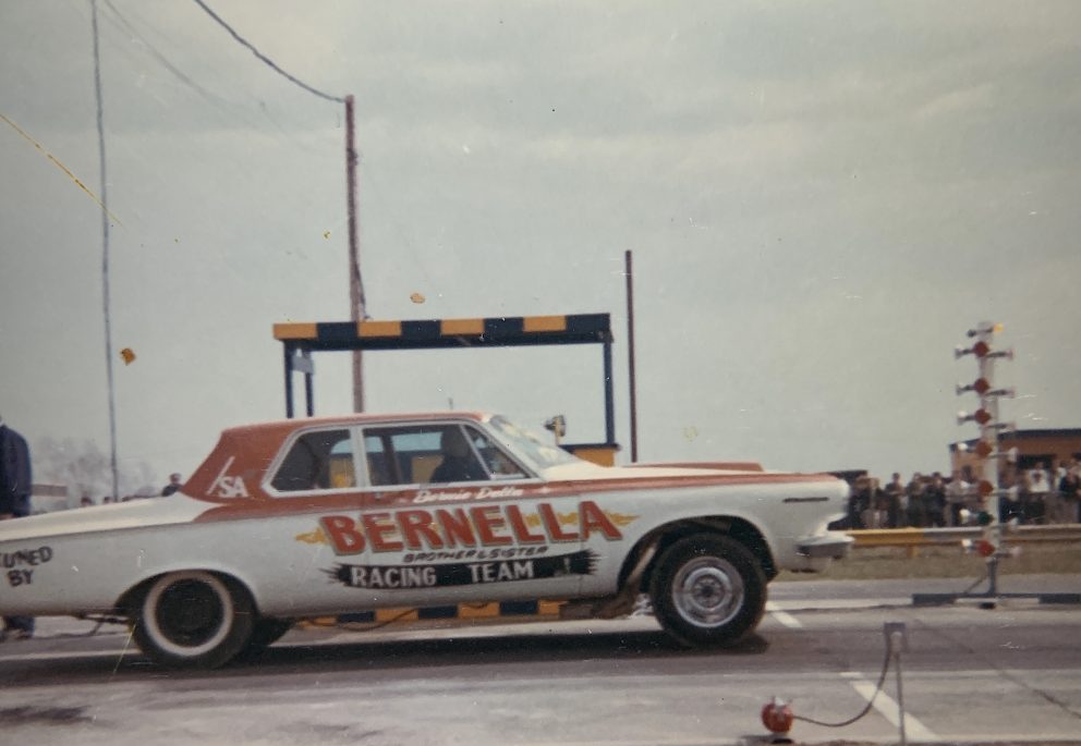 Della Woods drag racing