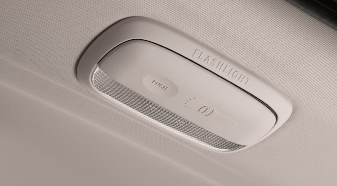 Ceiling flashlight in a Dodge Caliber
