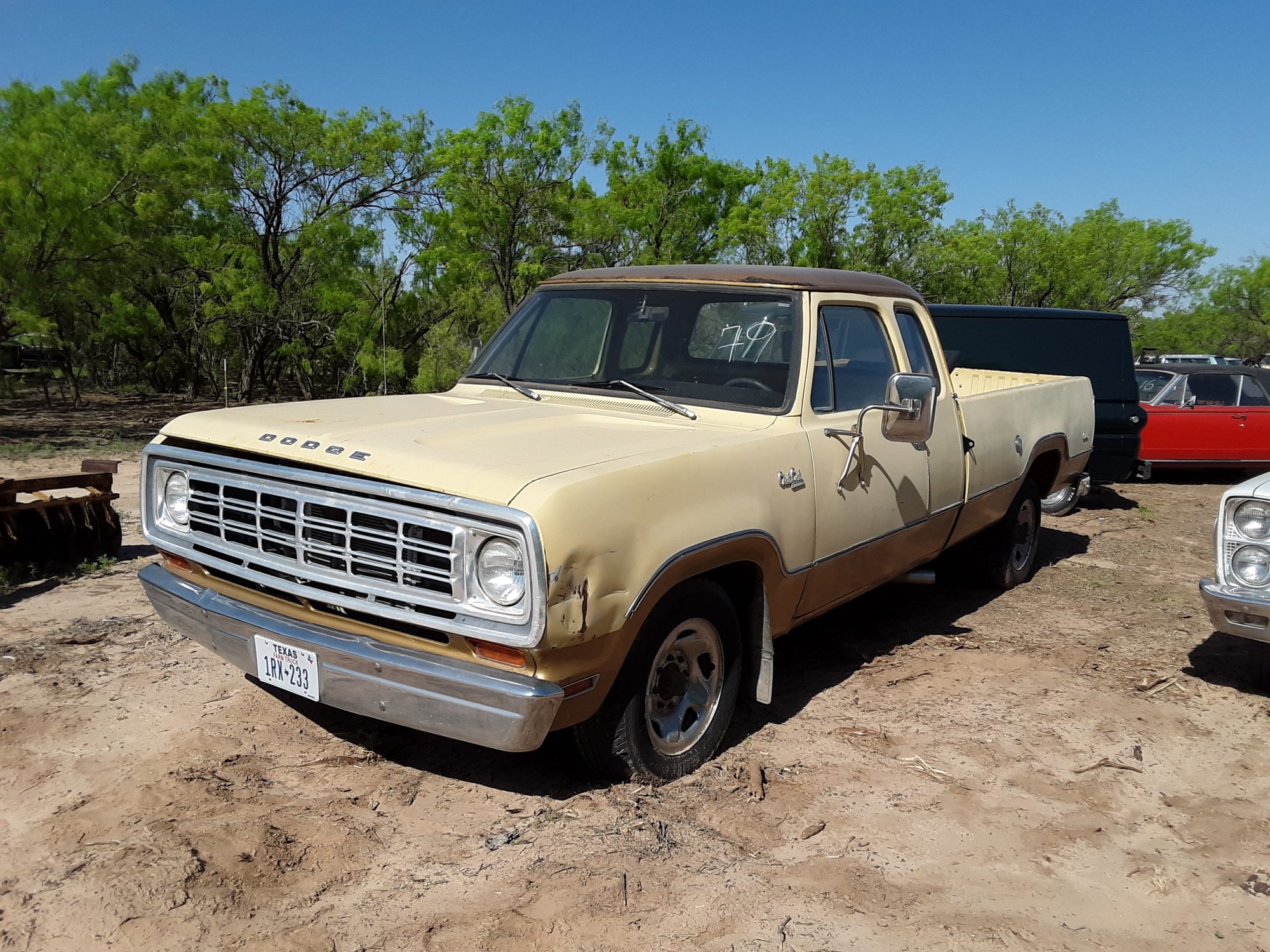 1974 Dodge D200 Club Cab Pickup