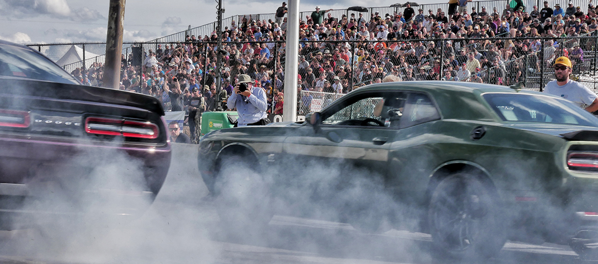 Drag racing vehicles