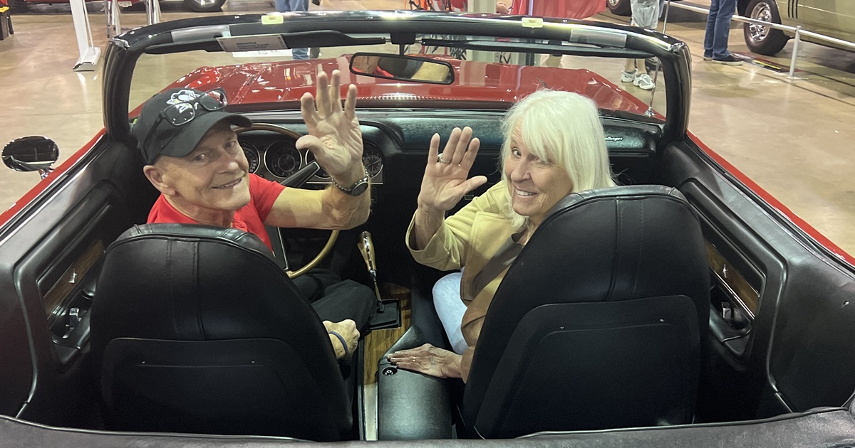 ChallengerConvertibleReunited_