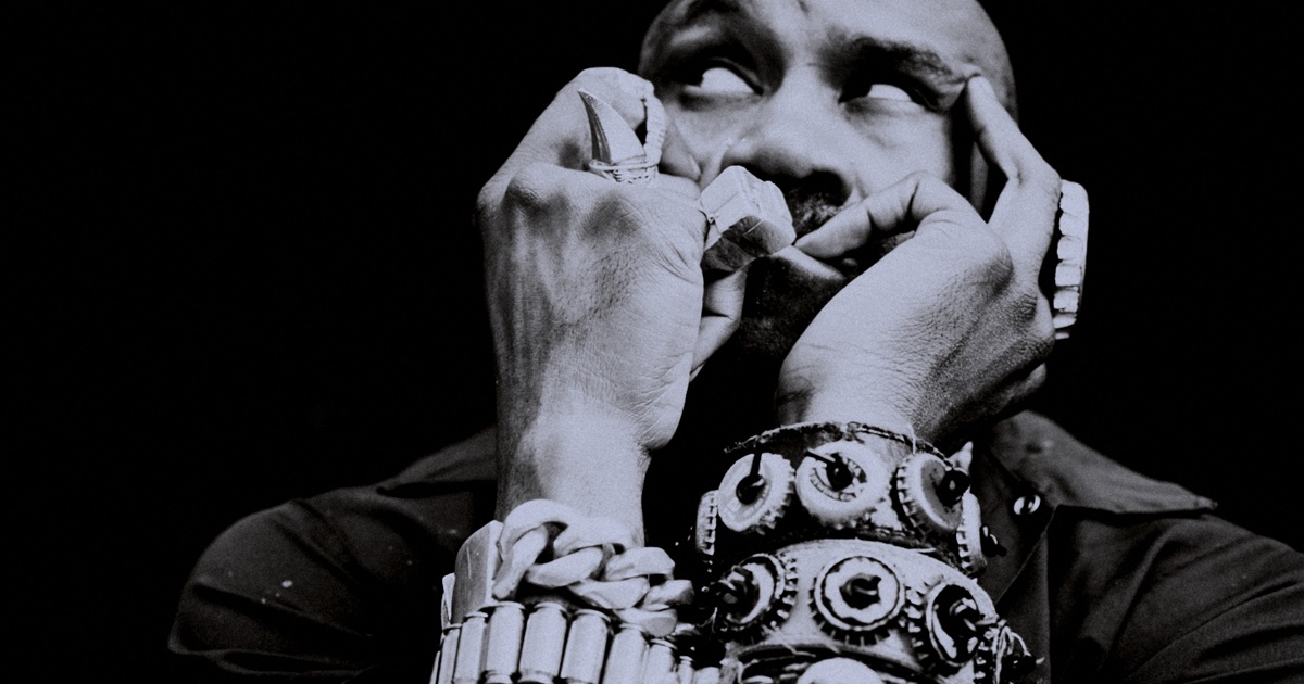 Driving Art: The Dodge Hornet Mural That's Taking the Internet by