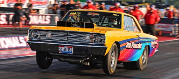 Mopar® SS/AH Racers Ready to Do Battle at the 2025 Sox &amp; Martin NHRA HEMI&lt;sup>®&lt;/sup> Challenge