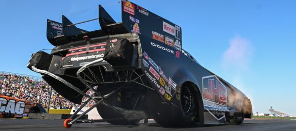 Stewart and Hagan Look to Rebound at Dodge NHRA Nevada Nationals