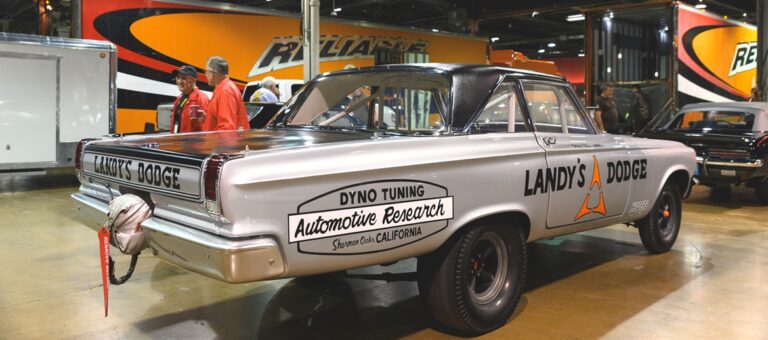 Mopar<sub class="realign subscript">&reg;</sub> Muscle Storms the Windy City image