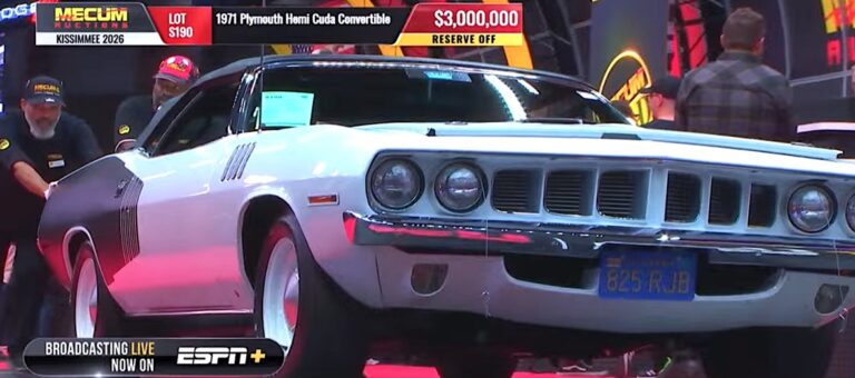 Multi-Million-Dollar Mopar<sub class="realign subscript">&reg;</sub> Sells At Mecum image
