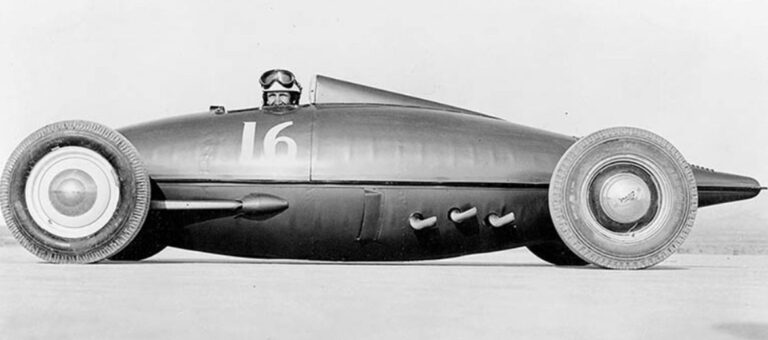 Before the Burnouts: The Wild, Unregulated Roots of American Drag Racing image